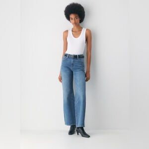 Aritzia Denim Forum The ‘90s Snatched Hi-Rise Wide Jean
